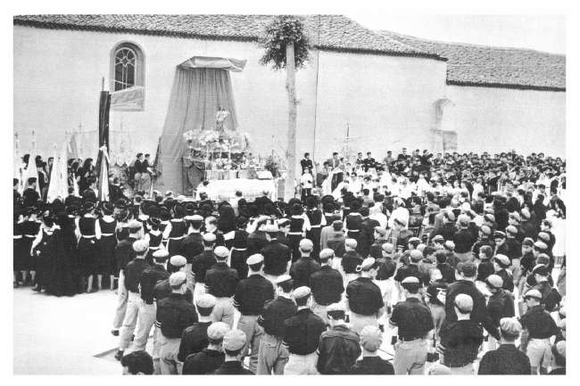 Arafo. Coronación Maria Auxiliadora Plaza San Juan Degollado. Fondo Fotográfico Cauce Sur